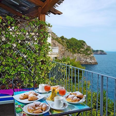 Bed And Breakfast Da Claudio Conca dei Marini Exterior foto